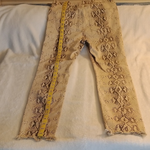 Zara Snakeskin Cropped Ankle Hem Jeans Women's 8 Read - Picture 3 of 6